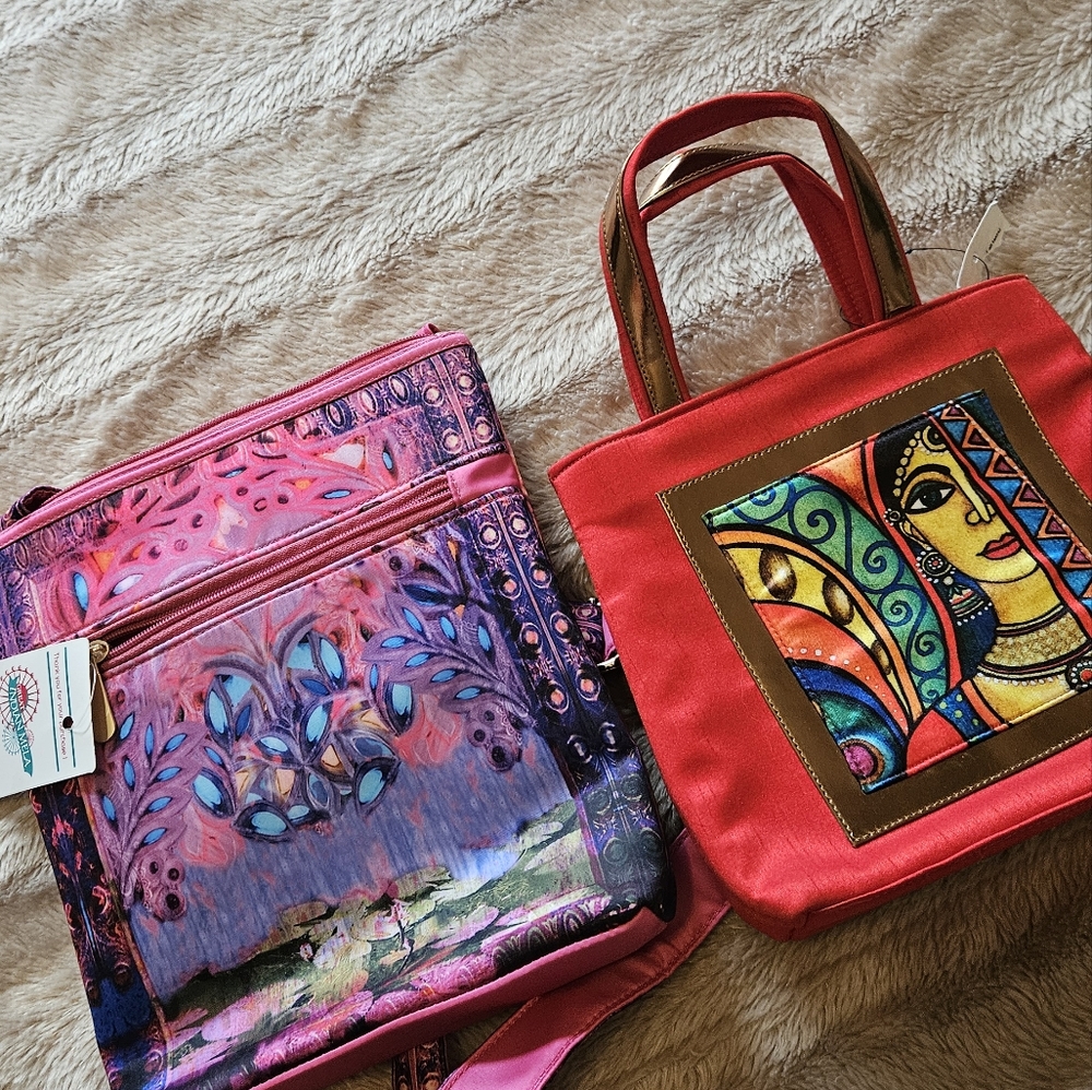 Dressy yet classy bag. Get the other one free (as shown in the pics)